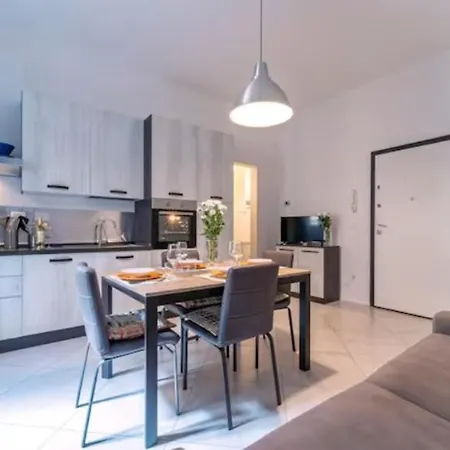 Apartment Savonarola Comfy Garden Flat *